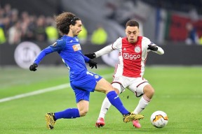 从成都蓉城围绕荷甲篮板制胜到Ning在IG比赛中高光表现，布莱顿赛后复出首秀的简单介绍